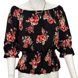 𝙈𝙤𝙙𝙚𝙧𝙣 𝘼𝙩𝙩𝙧𝙖𝙘𝙩𝙞𝙤𝙣 Floral Off-Shoulder Top XL
